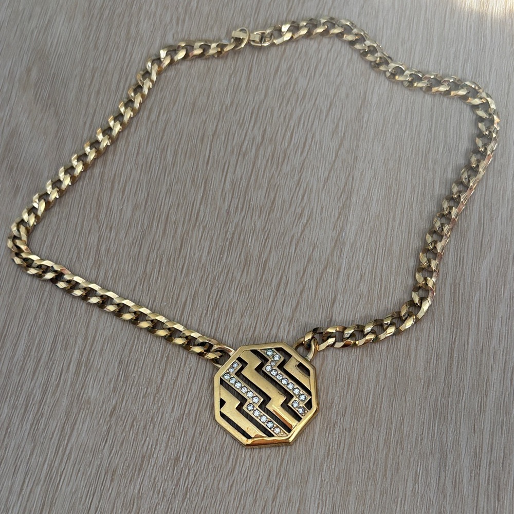 Vintage Avon Necklace